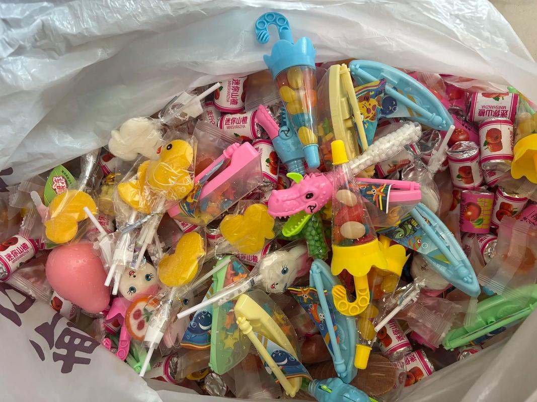 美好周日，从玩具糖的甜蜜惊喜开始