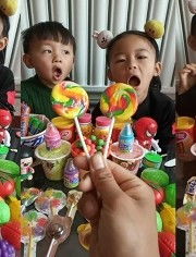 甜蜜的课堂时光 跟着老师一起吃棒棒糖玩具